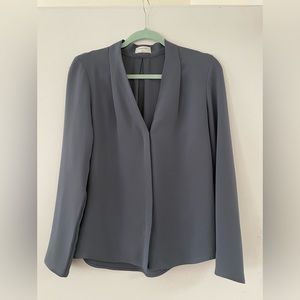 Aritzia Babaton blouse
